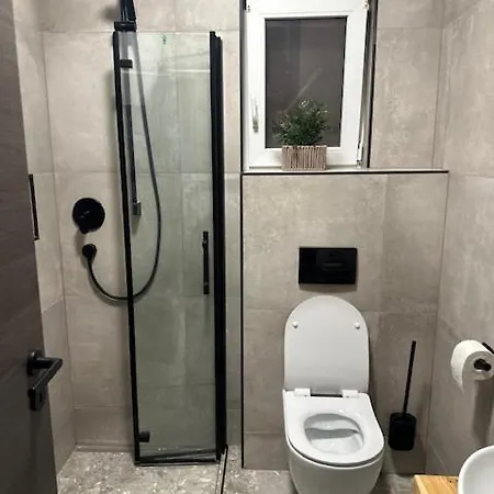 Nea *