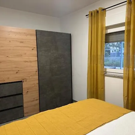 Nea Appartement Vir